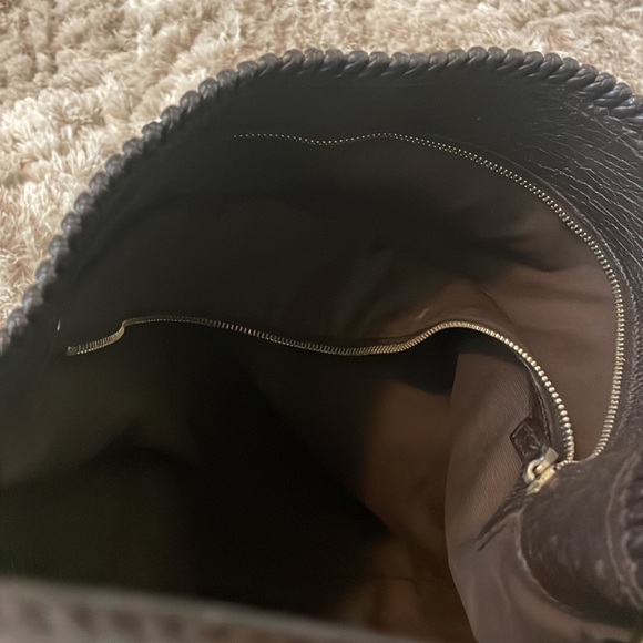 Gucci Bag - Picture 11 of 16